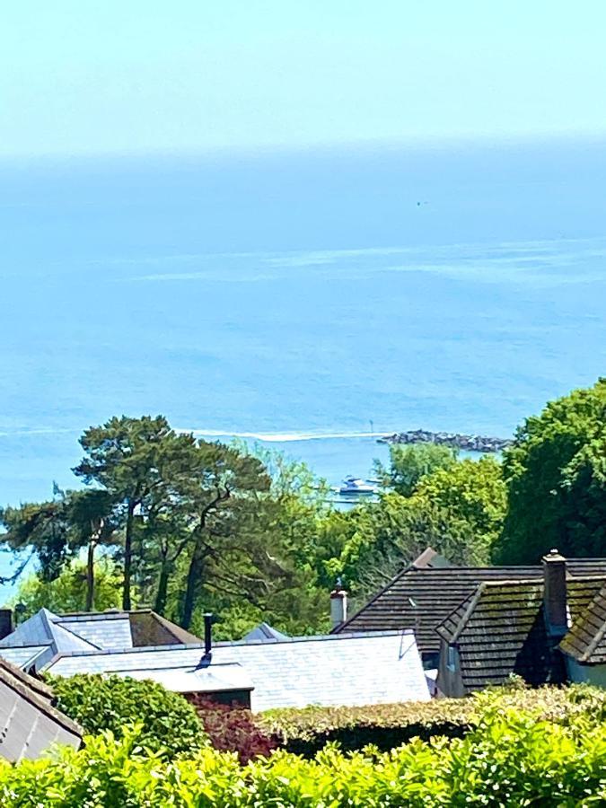 One Of The Best Properties In Lyme! Breathtaking Views Across The Whole Bay. 3 Stories With 2 Tier Veranda Around The Property. Sleeps 6 Lyme Regis Exterior foto